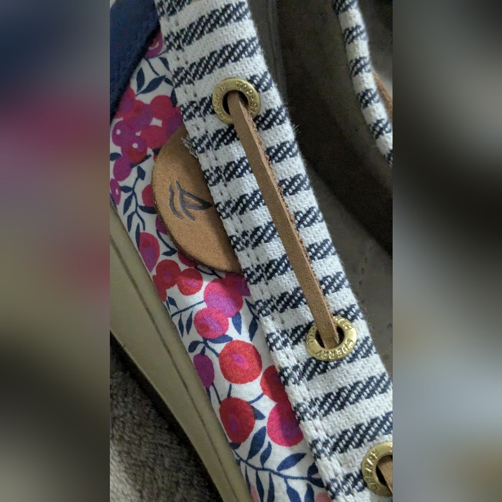 Sperry Navy Blue Floral & Striped Women's Boat Shoes - Picture 2 of 13